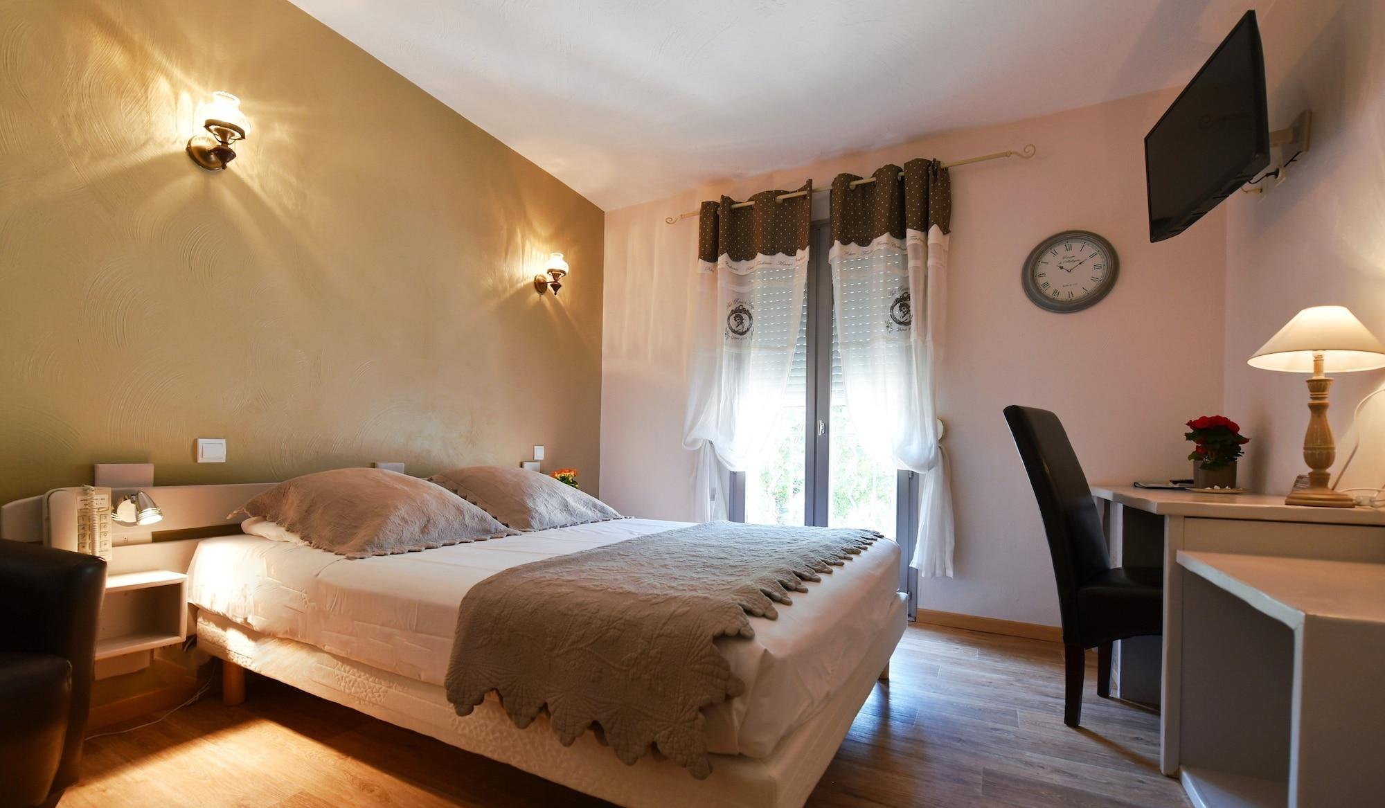 Hotel Du Parc, Avignon Est, The Originals City, Entraigues-sur-la-Sorgue Bagian luar foto