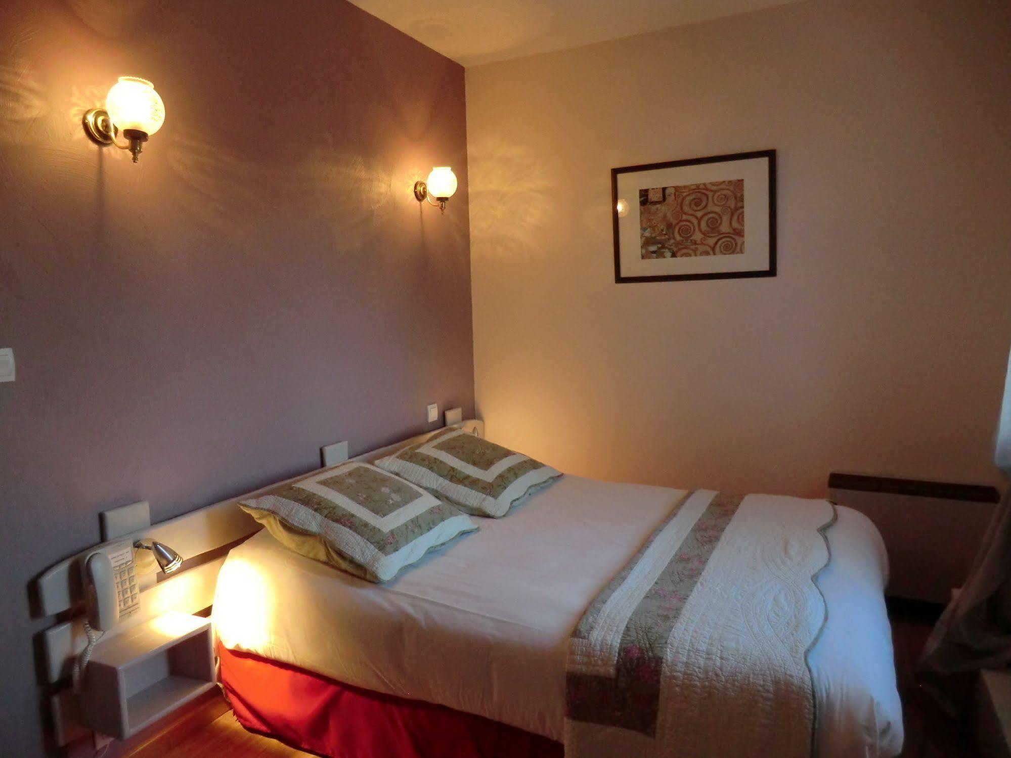 Hotel Du Parc, Avignon Est, The Originals City, Entraigues-sur-la-Sorgue Bagian luar foto